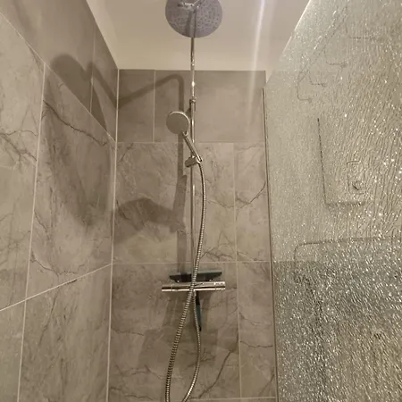 Kernsanierte Moderne Helle Wohlfuehloase Apartmán Hilden