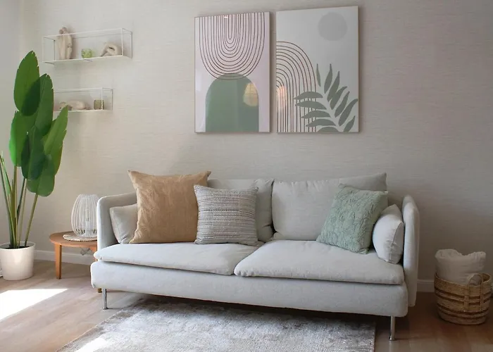 Kernsanierte Moderne Helle Wohlfuehloase Appartement