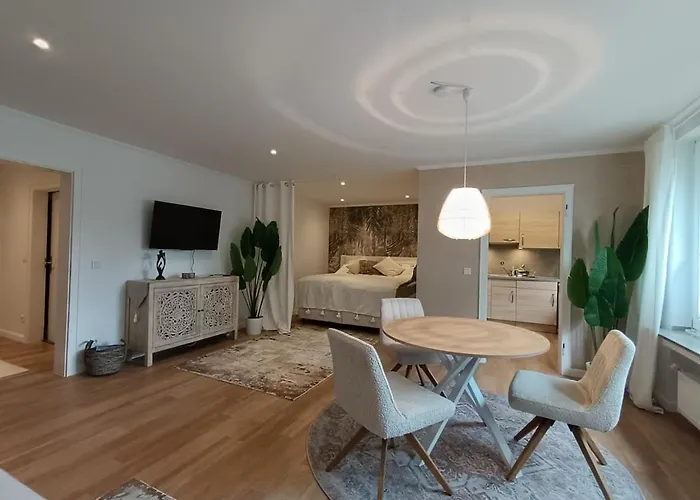 Kernsanierte Moderne Helle Wohlfuehloase Hilden