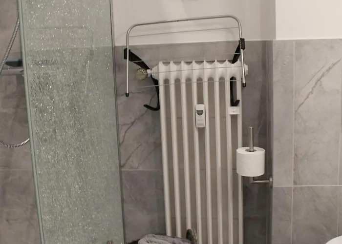 Kernsanierte Moderne Helle Wohlfuehloase *